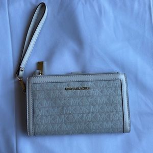 Michael Kors Wristlet